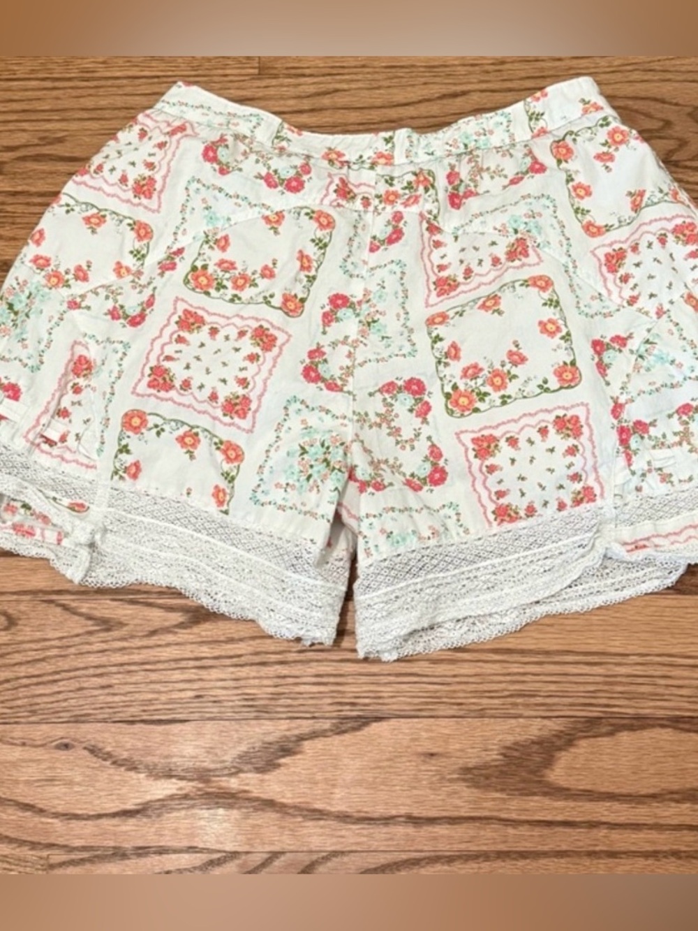 Free People blooming Lace shorts